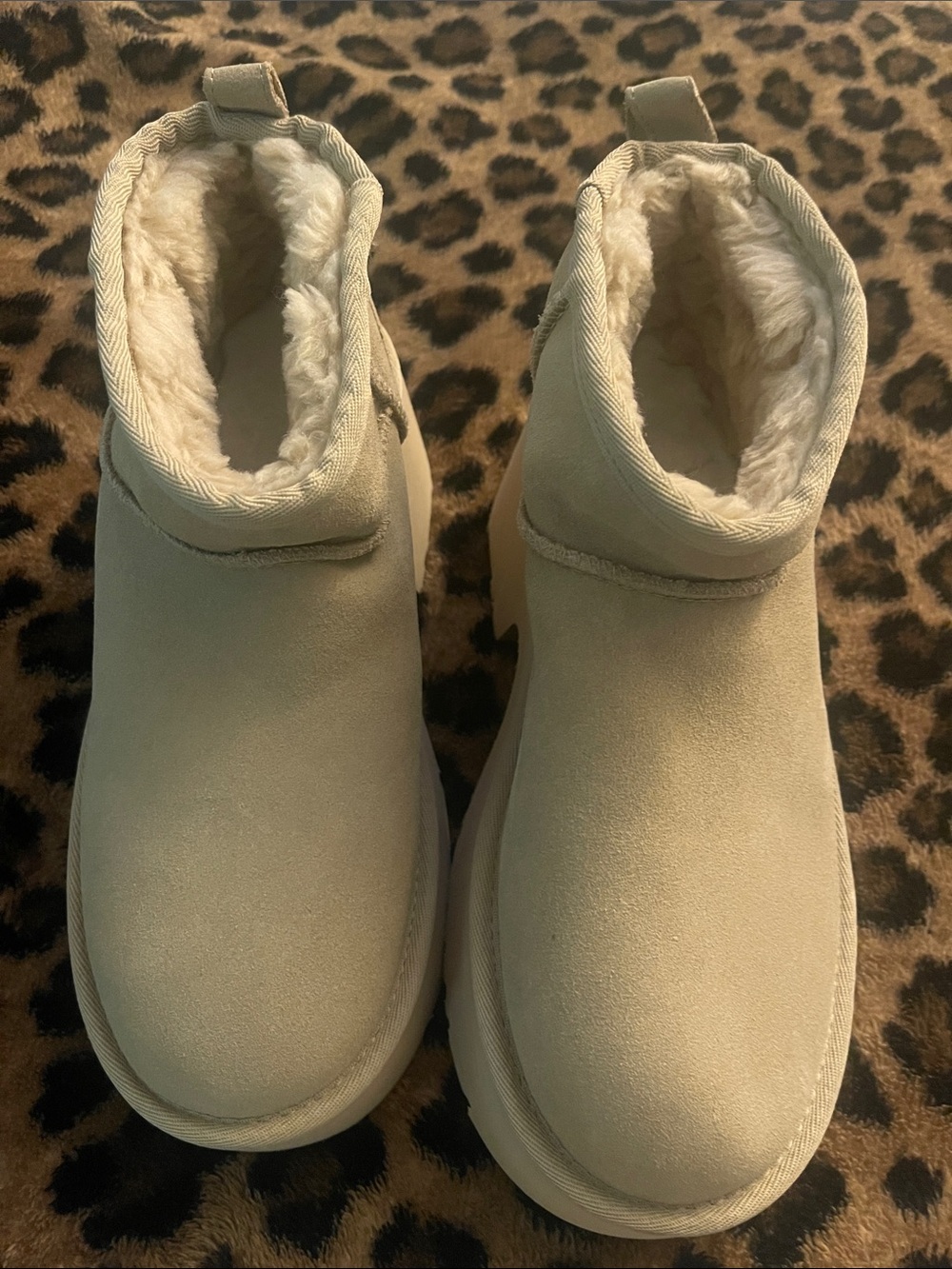 UGG WomenBeige Shearling-Lined platform Ankle Boots